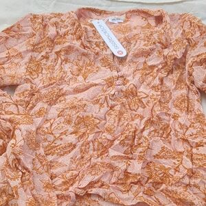 Sisstrevolution Women's Floral Blouse in Orange